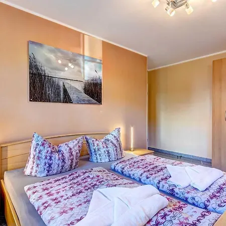 アパート Ferienwohnung Wollinerstrasse