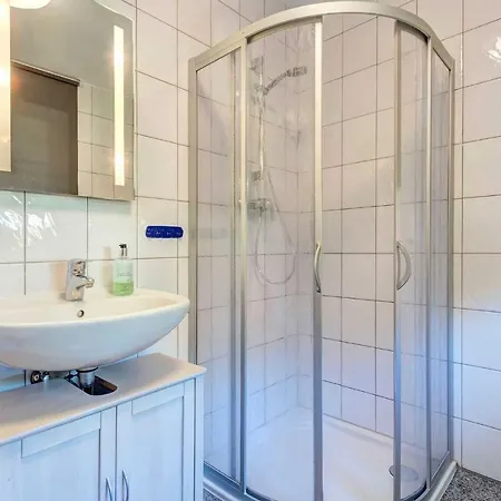 Ferienwohnung Wollinerstrasse アパート